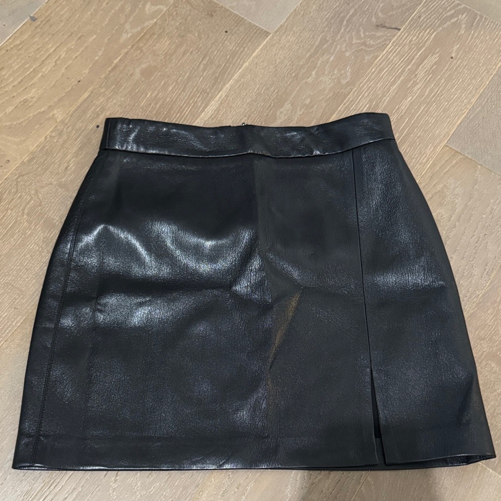 Aritzia black vegan leather mini skirt
